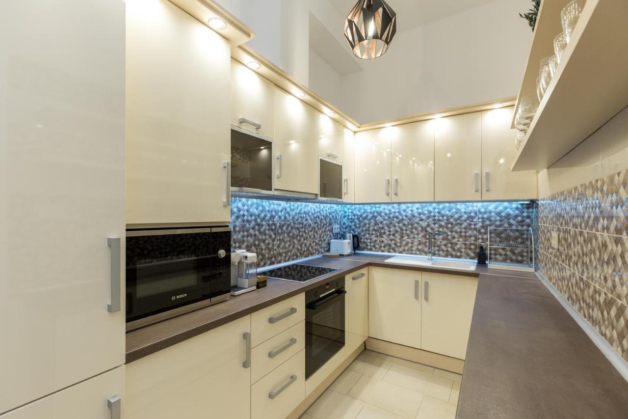 City Center Grand Luxury W 2Br/2Bt Budapest Exterior foto