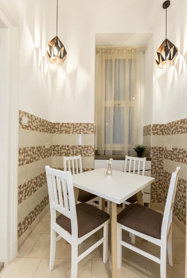 City Center Grand Luxury W 2Br/2Bt Budapest Exterior foto